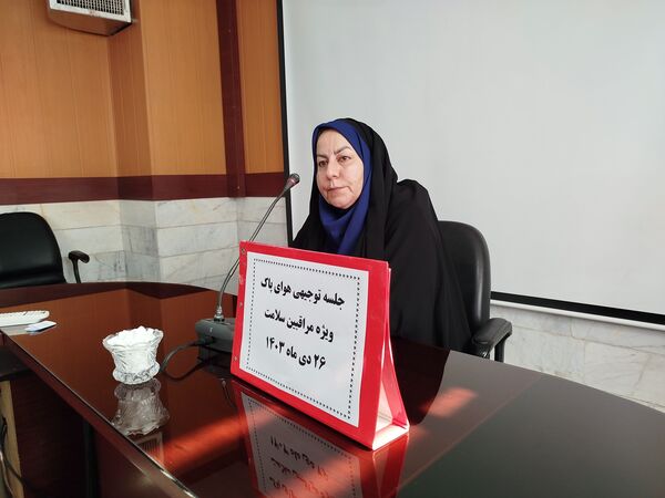 جلسه توجیهی هوای پاک ویژه مراقبان سلامت مدارس شهرستان کاشمر 