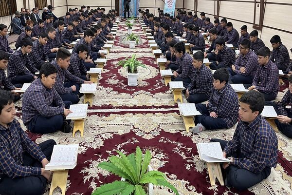 آیین افتتاحیه مسابقات قرآن، عترت و نماز در کرمان