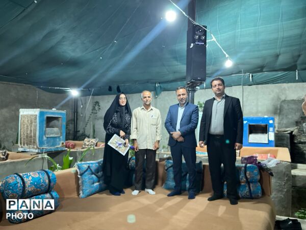 تجلیل فرماندار خاتم از اصحاب رسانه و دانش آموز خبرنگاران پانا