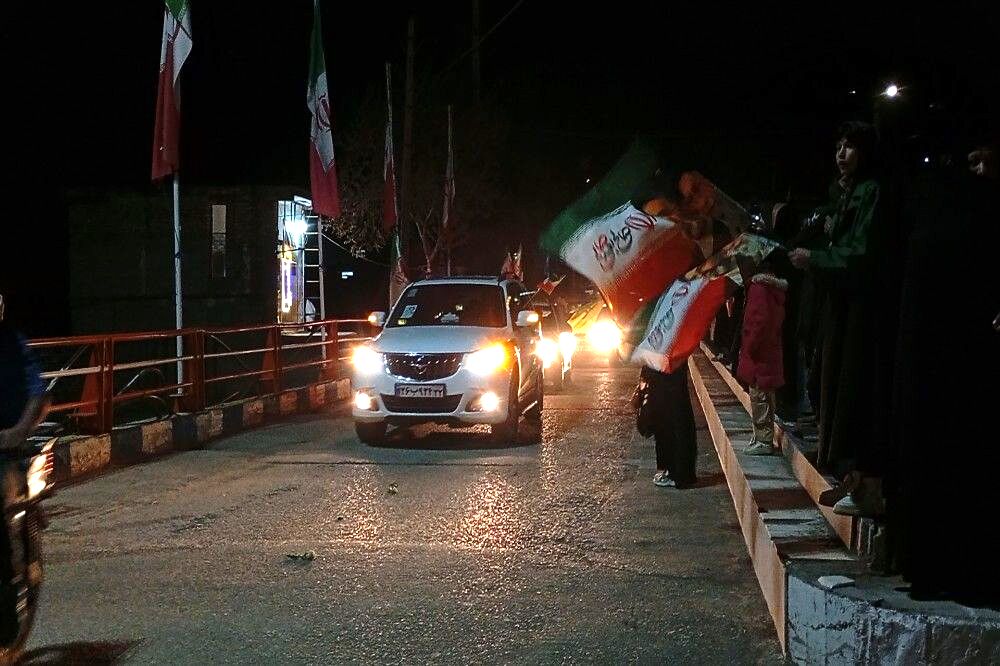 گذری بر رژه خودرویی در شهر دارالسادات بار نیشابور 
