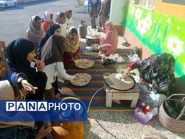  هم‌دلی مادران و دانش‌آموزان در ترویج فرهنگ انتظار