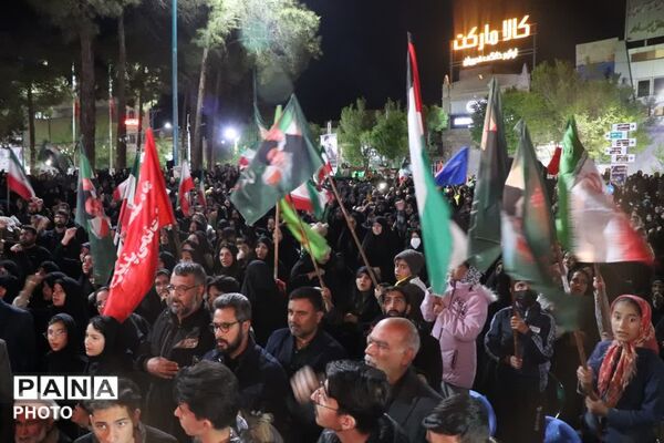 سی‌‌وسومین اجتماع بزرگ شبانه مردم ابرکوه