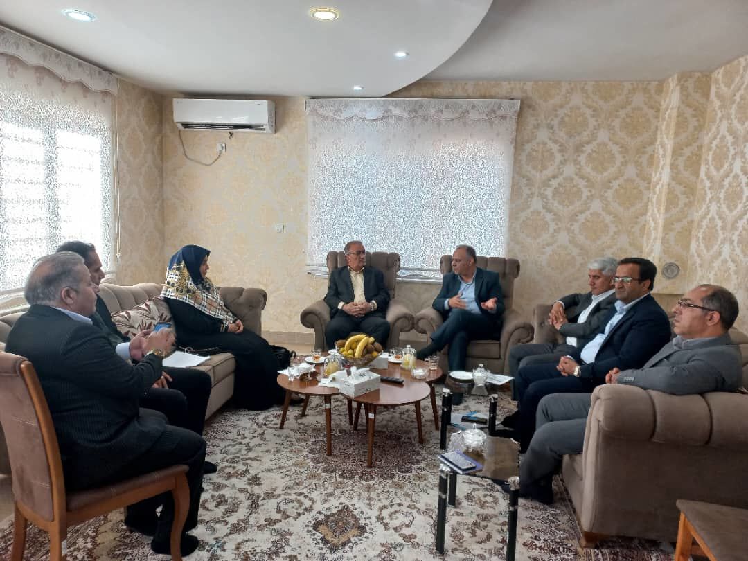 تمرکز بر نهضت توسعه عدالت در فضاهای آموزشی و استفاده از ظرفیت خیرین