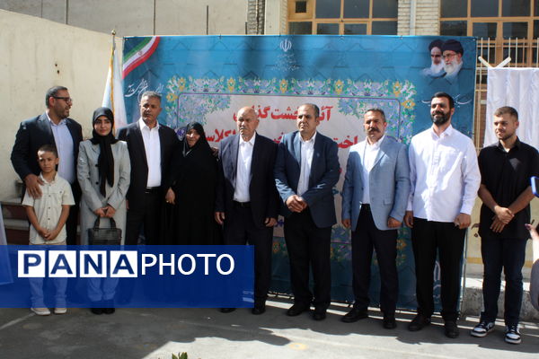 آیین خشت‌گذاری دبستان شهید خداقلی