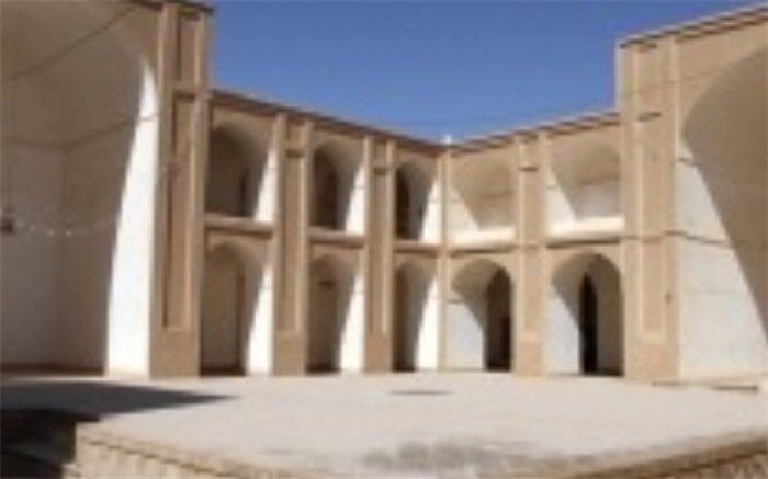 مرمت وبازسازی  مسجد جامع ابرکوه