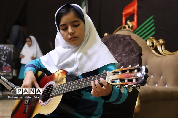 جشنواره موسیقی دانش‌آموزان آباده