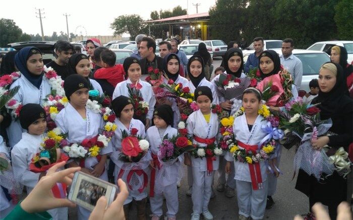 کسب۲۱ مدال رنگین توسط بانوان کاراته کار شهرستان امیدیه در مسابقات کشوری