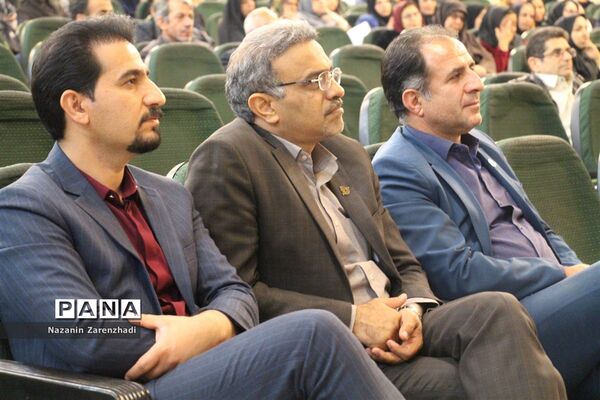 برگزاری نخستین کارگاه سخنوری و فن بیان ویژه مربیان پیشتاز در فارس