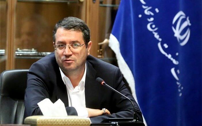 واگذاری خودروسازی‌ها منتفی نشده است