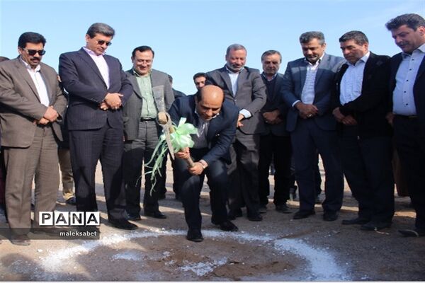 آغاز احداث مدرسه 12 کلاسه خیرساز درفهرج یزد