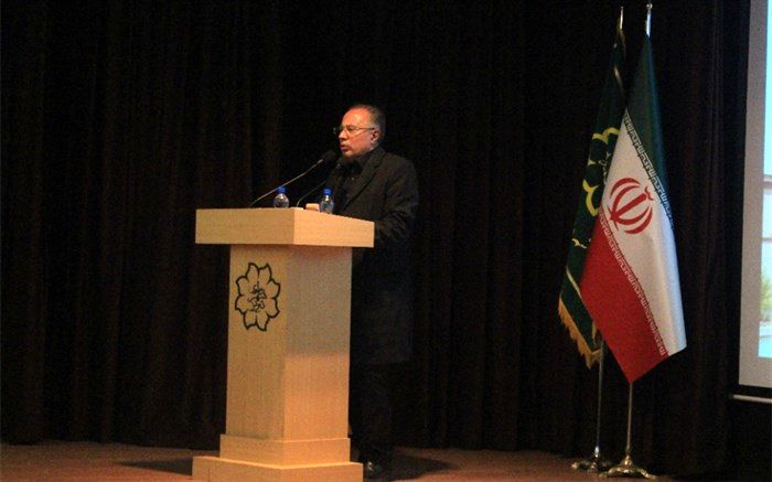 شهرام دبیری:انتظار داریم جوانان بهتر از ما کار کنند.