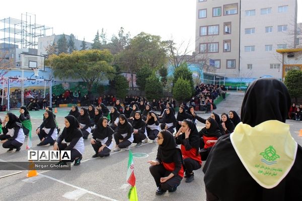 المپیاد ورزشی درون مدرسه‌ای