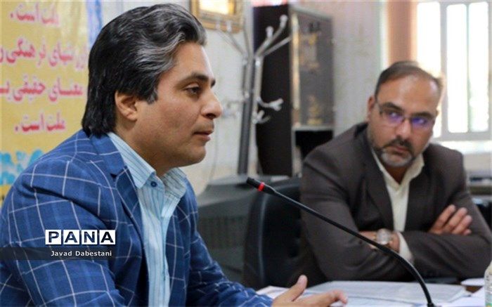 برگزاری کارگاه آموزشی تسهیلگران جام باشگاه های کتابخوانی مروست