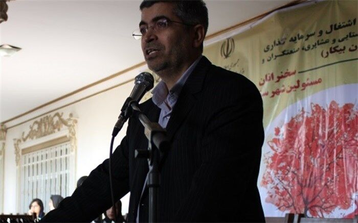کارآفرین ما با عبور از هفت خوان رستم و با تلاش، ایده خود را به تولید تبدیل می‌کند