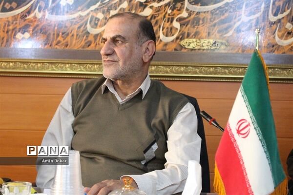 جلسه هم اندیشی سازمان دانش آموزی استان فارس