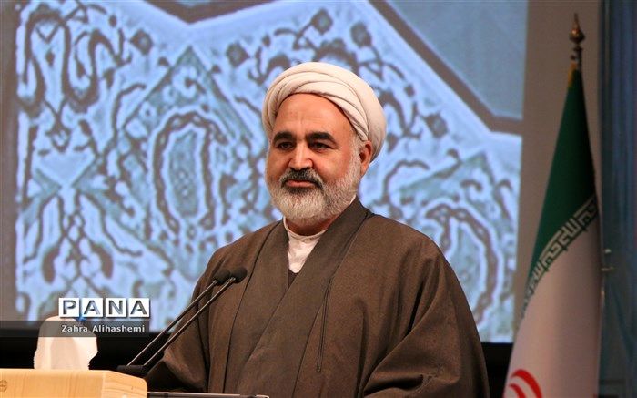 عسکری: درصددیم روحانیون با انگیزه ای در مدارس جذب کنیم