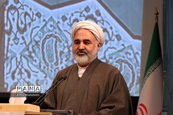 اجلاس نماز استان تهران ویژه ائمه جماعات مدارس استان تهران