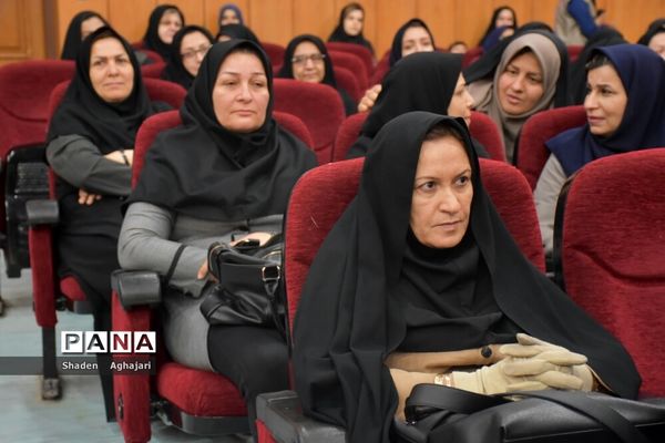 جشنواره تلاش ماندگار با حضور مدیرکل استان در شهرستان امیدیه