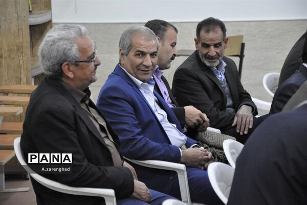 دورهمی فرهنگیان شاغل و بازنشسته رضوانشهر