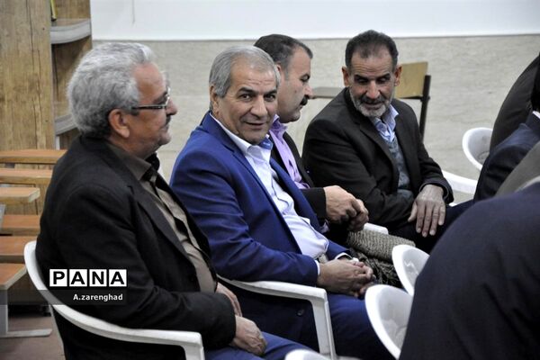 دورهمی فرهنگیان شاغل و بازنشسته رضوانشهر