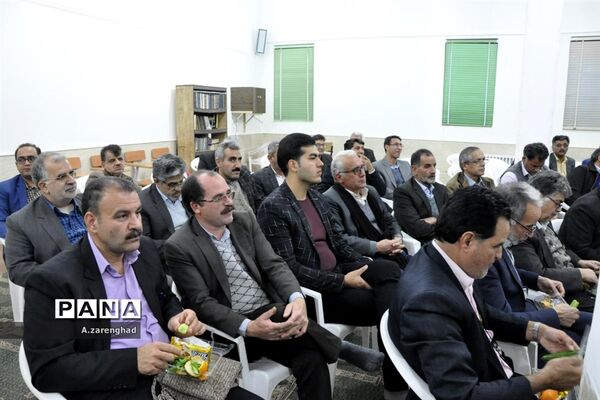دورهمی فرهنگیان شاغل و بازنشسته رضوانشهر