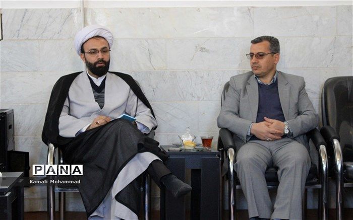 انتظارات از آموزش و پرورش باید در حد امکانات موجود باشد