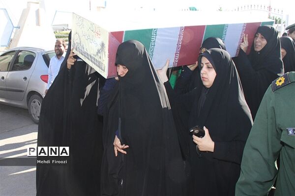 ورود پیکر مطهر دو شهید گمنام به استان هرمزگان