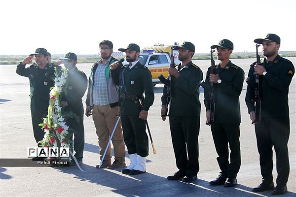 ورود پیکر مطهر دو شهید گمنام به استان هرمزگان