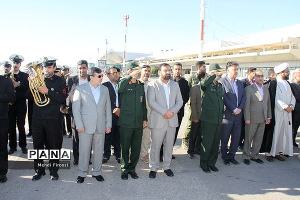 ورود پیکر مطهر دو شهید گمنام به استان هرمزگان