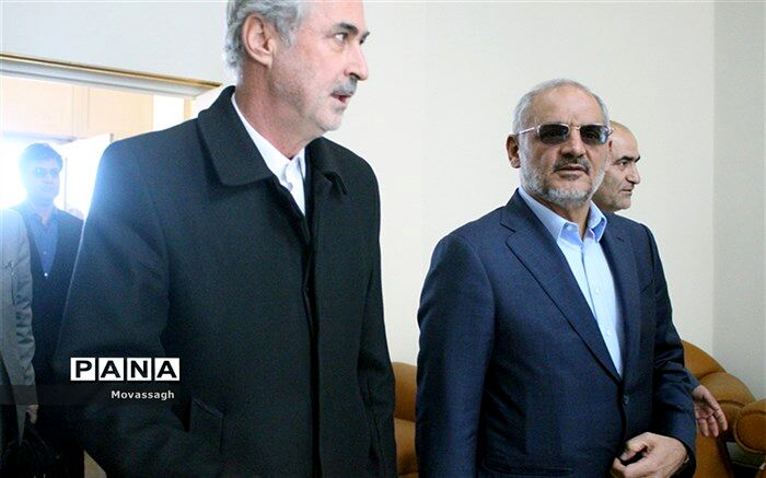 حاجی میرزایی: آموزش و پرورش باید با جامعه ترکیب شود