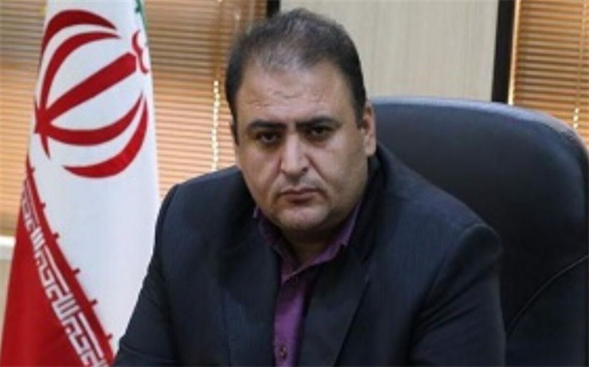 فرمانداربافق: دانش آموزان در کنار تحصیل خود به هنر و حرفه آموزی بپردازند