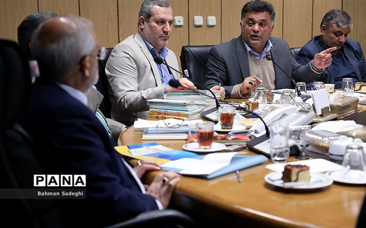 دهقانی خبر داد: نقش‌آفرینی سازمان دانش‌آموزی در 50 هزار مدرسه کشور