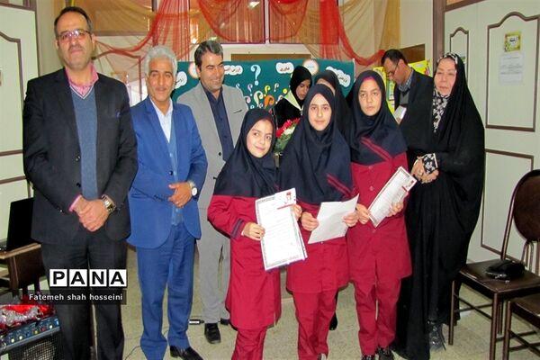 همایش گرامیداشت هفته پژوهش درشهرستان فیروزکوه