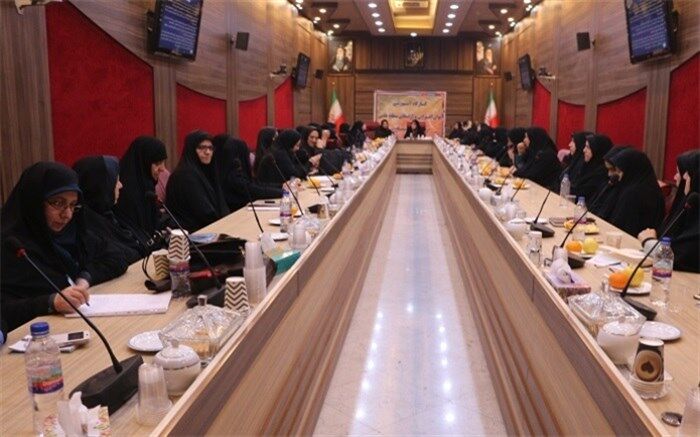 برگزاری کارگاه توان افزایی و ارتقای سطح علمی زنان فرهنگی
