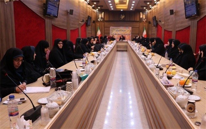 برگزاری کارگاه توان افزایی و ارتقای سطح علمی زنان فرهنگی