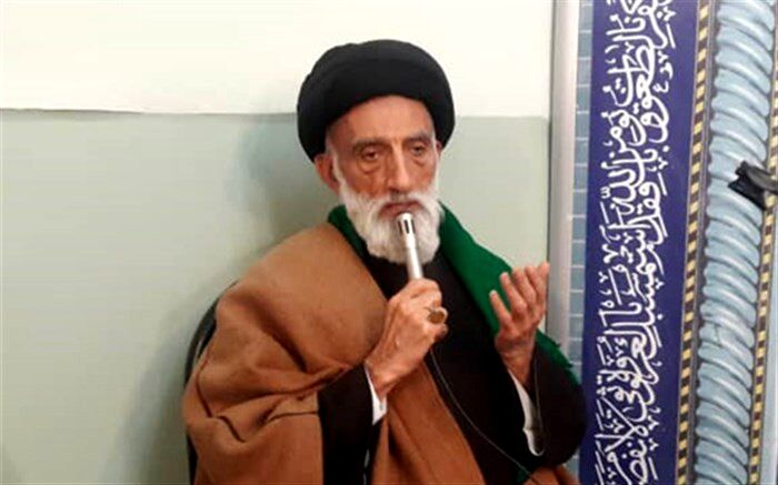 موفقیت آموزش و پرورش استان در حوزه نماز اتفاق مبارکی است