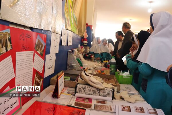 برگزاری نمایشگاه هفته پژوهش در مدارس آباده