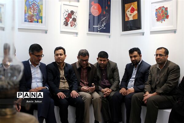 برپایی نمایشگاه  هنرجویان هنرستان هنر و اندیشه  شیراز
