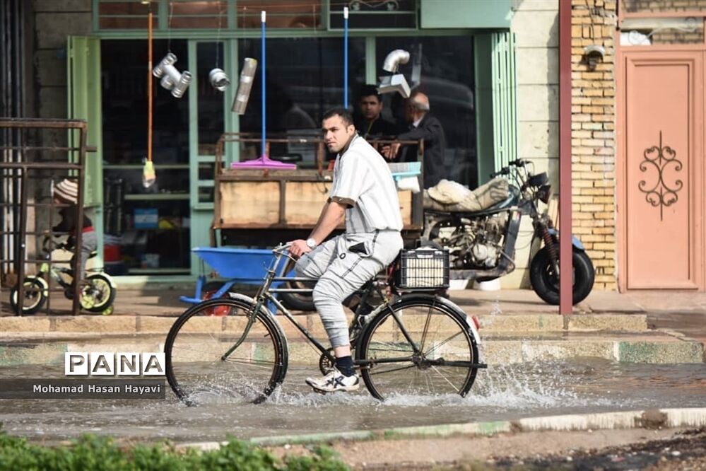 خیابانهای آبادان در محاصره آب گرفتگی