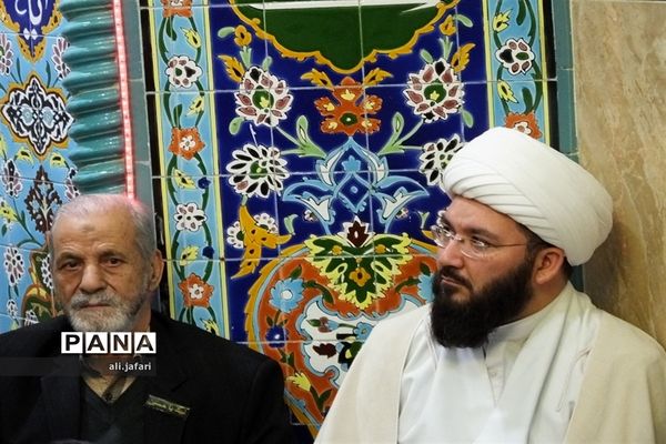 برگزاری محفل شب یلدا با شهدا در شهرری