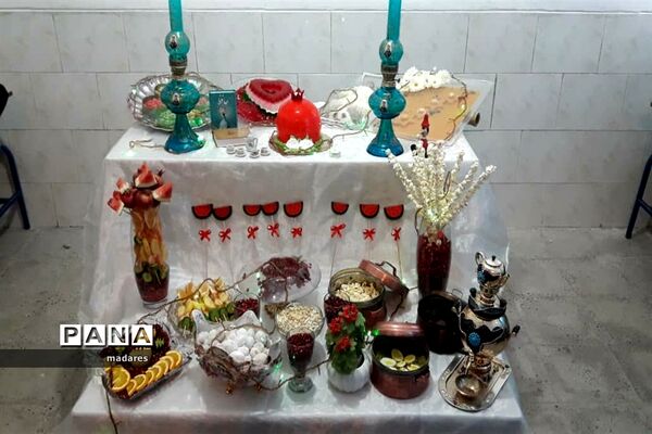 آیین شب یلدا مدارس ابرکوه