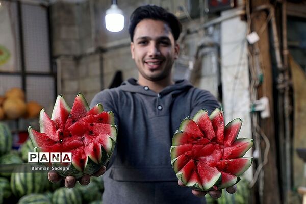 خرید شب یلدا دربازار شهرستانی