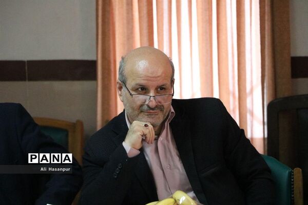 جلسه شورای مرکزی انجمن اولیا و مربیان مازندران