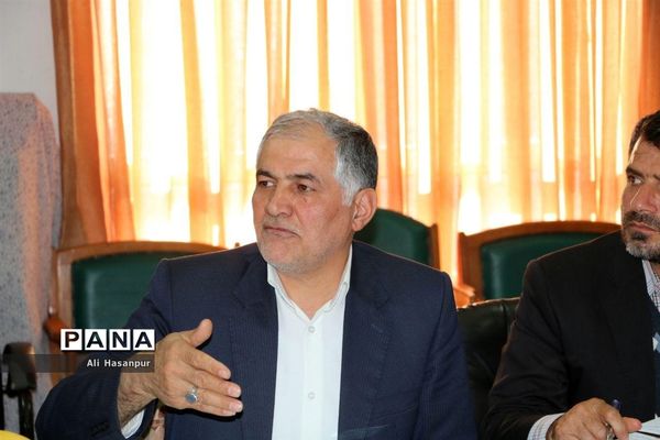 جلسه شورای مرکزی انجمن اولیا و مربیان مازندران