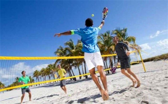 مسابقات تنیس ساحلی در یزد برگزار شد
