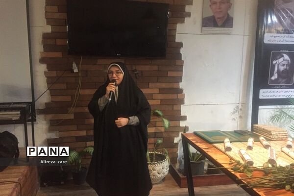 نشست ادبی دال در بوشهر