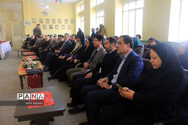 برگزاری جشن سال نو دانش آموزان مدرسه ارامنه اسدی در تبریز