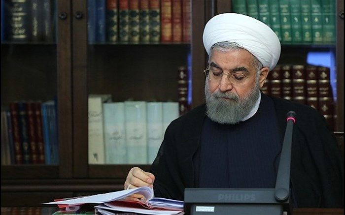 رئیس جمهور درگذشت همشیره آیت‌الله شبیری زنجانی را تسلیت گفت