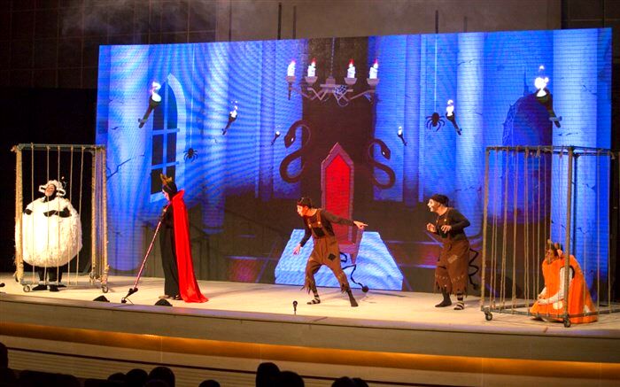 "گاو نارنجی در مزرعه"  برای اولین باردر شیراز  به روی صحنه می رود