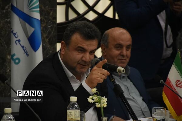 نشست هلدینگ ثروت‌آفرینی مازندران